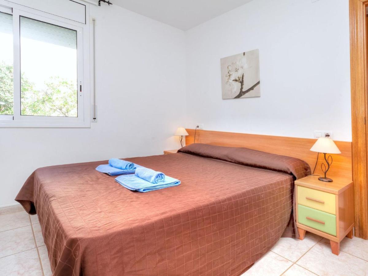 Apartment Palmiers I-7 By Interhome Llanca Bagian luar foto